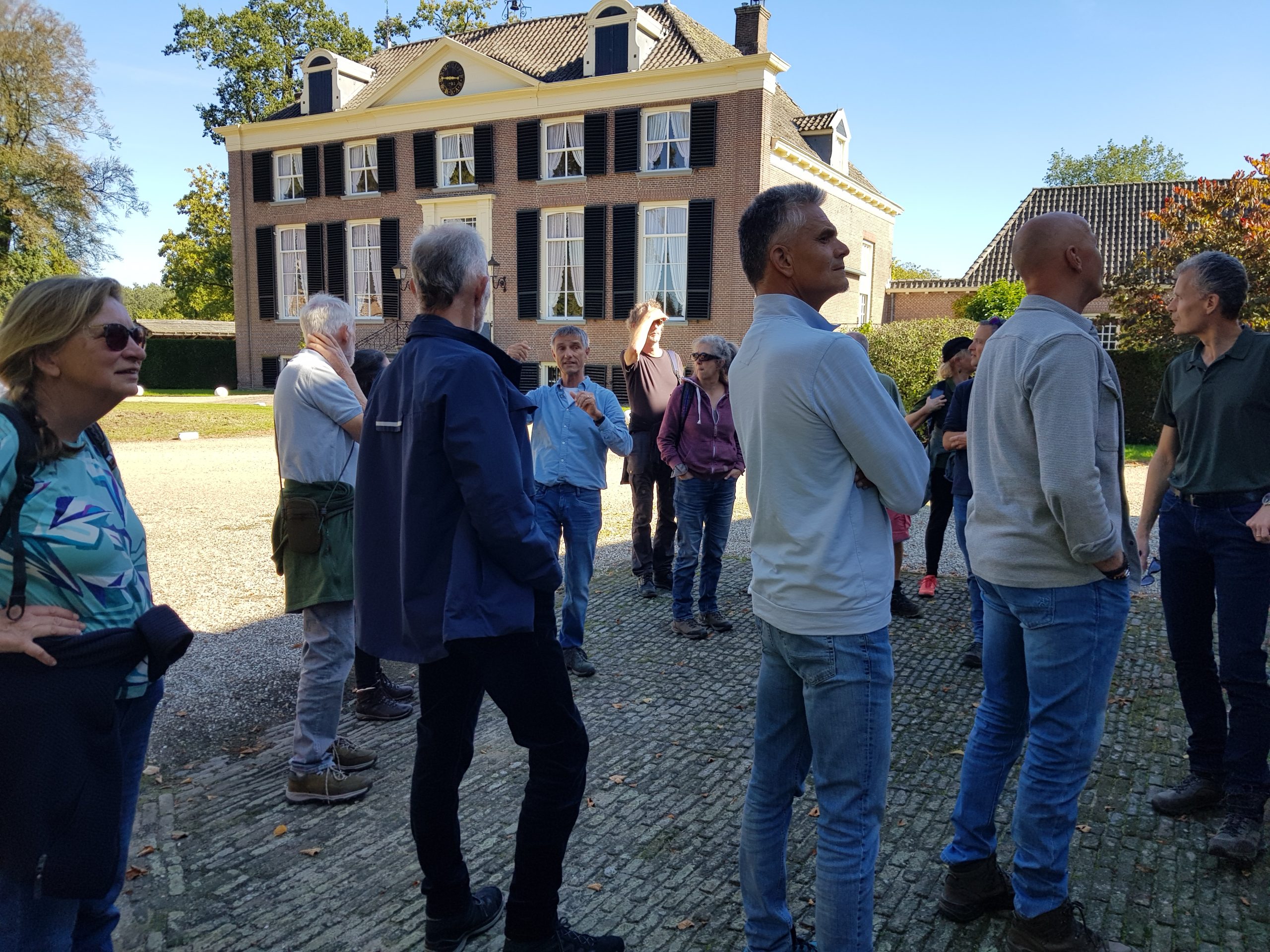 Uitleg voor het landhuis